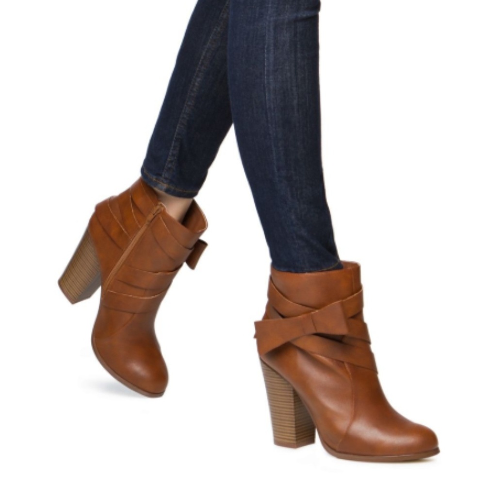 Shoedazzle Daritza Booties
